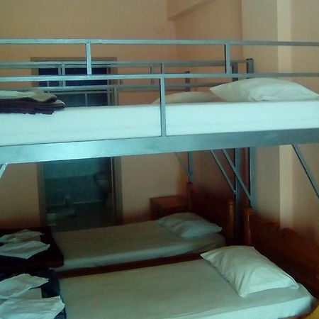 Constantinos Budget Beds Chania  Exteriör bild